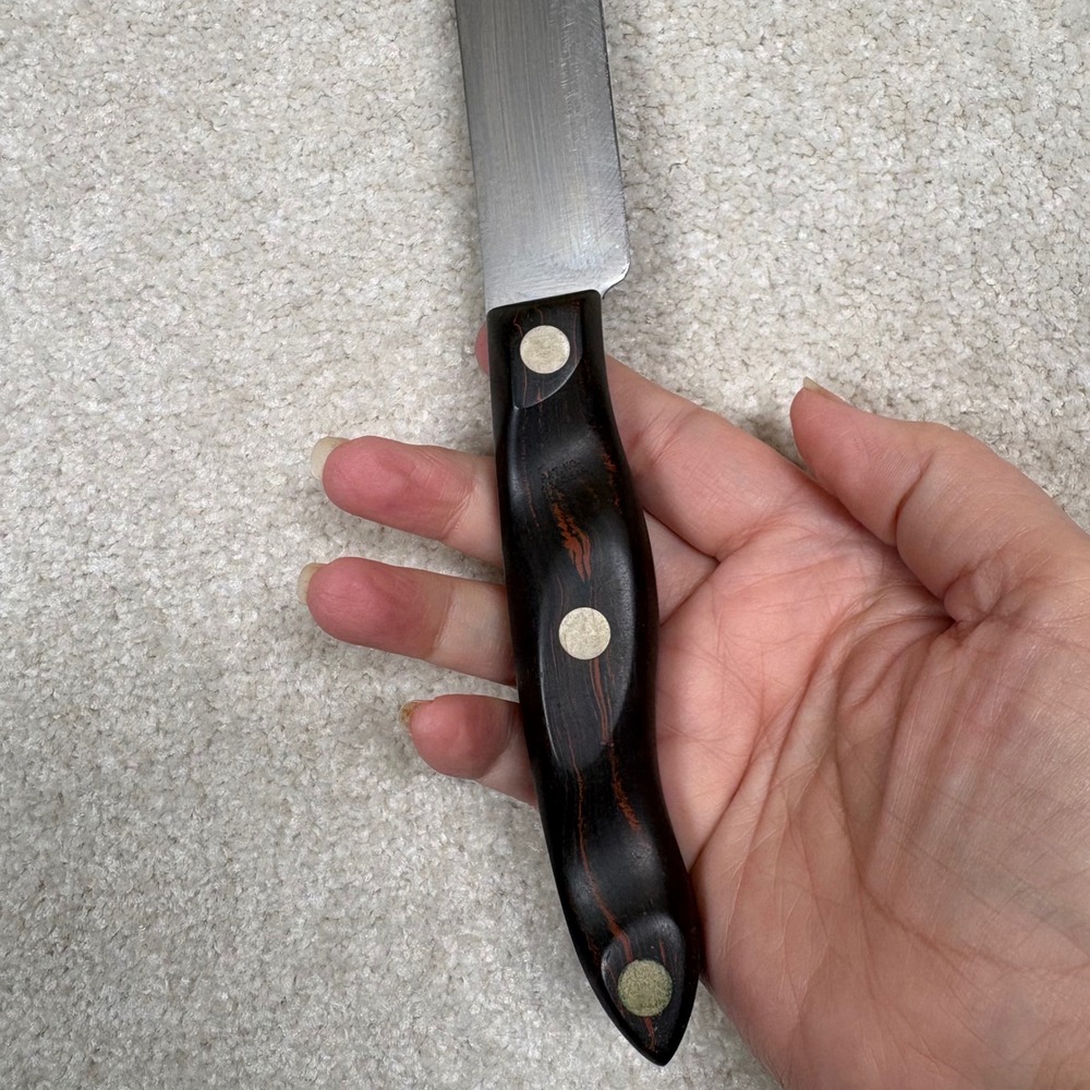 Cutco 1022 Butcher Knife 8 Inch Blade Classic Brown Woodgrain Handle USA ASIS - Picture 2 of 6